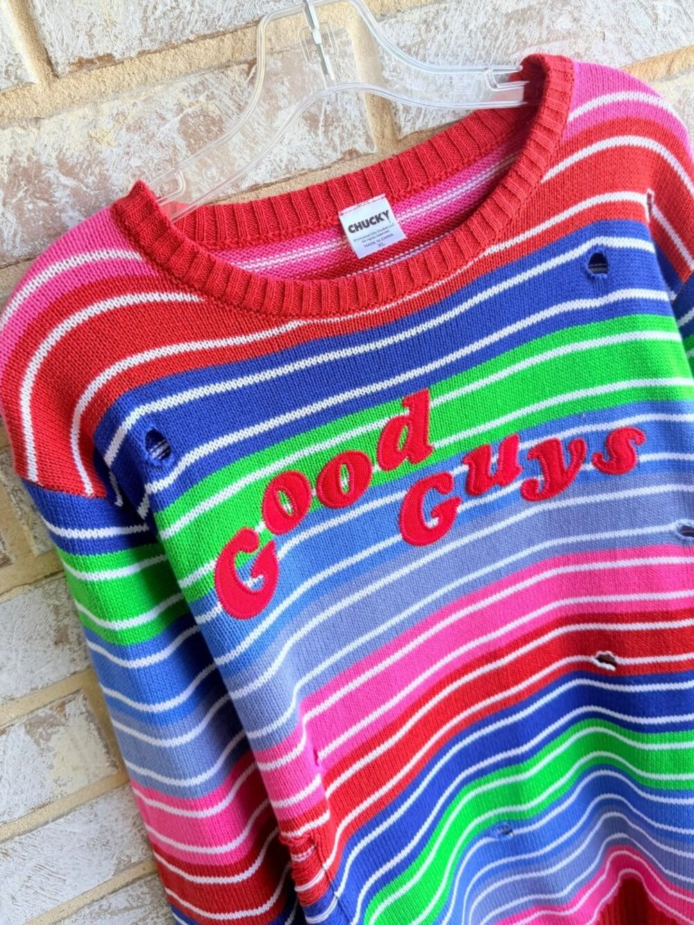 Spirit Halloween Long Sleeve Crew Neck Chucky Good Guys Striped Sweater Size XL - Picture 5 of 7